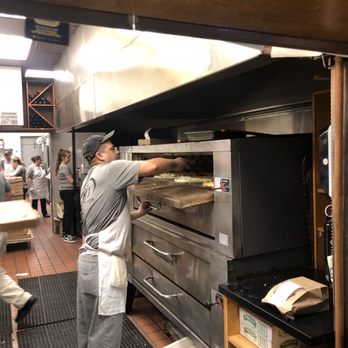 Al's Pizza - Hot oven. - Pizza Near Me - Jacksonville, Florida Al's Pizza - Hot oven. - Pizza Near Me - Jacksonville, Florida