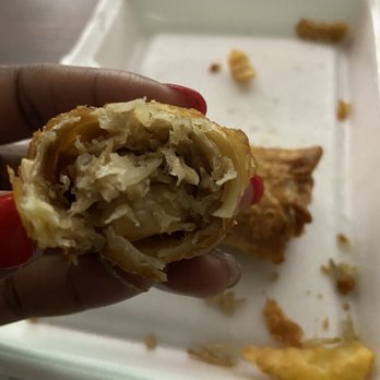 Fuji China - The inside of the egg roll is GREY! Disgusting! - Chinese Near Me - Knightdale, North Carolina Fuji China - The inside of the egg roll is GREY! Disgusting! - Chinese Near Me - Knightdale, North Carolina