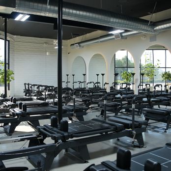 Moda Pilates - Pilates Near Me - Glendale, California