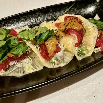 Koast - Pineapple tacos with fresh tuna - Seafood Near Me - Kihei, Hawaii Koast - Pineapple tacos with fresh tuna - Seafood Near Me - Kihei, Hawaii