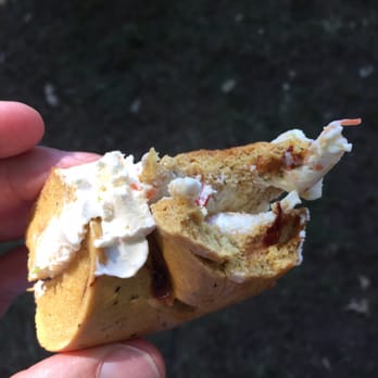 Hot Bagels Abroad - Thin and stale sun dried tomato bagel. Tasted like it was on shelf all day. Vegetable cream cheese was tasty. Very disappointed! - Bagels Near Me - Bloomfield, New Jersey Hot Bagels Abroad - Thin and stale sun dried tomato bagel. Tasted like it was on shelf all day. Vegetable cream cheese was tasty. Very disappointed! - Bagels Near Me - Bloomfield, New Jersey