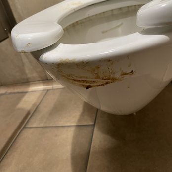 Walmart Supercenter - There is no excuse for a women's bathroom toilet to look like this - Department Stores Near Me - Parker, Arizona Walmart Supercenter - There is no excuse for a women's bathroom toilet to look like this - Department Stores Near Me - Parker, Arizona