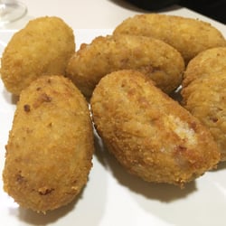 El Raconet de Les Tapes - Croquetas de cocido