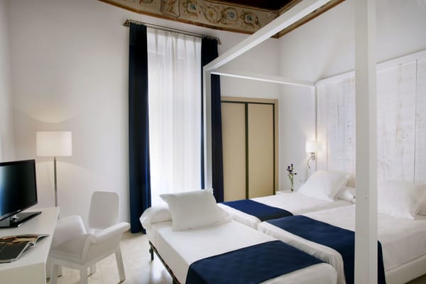 Hotel Medium Sitges Park by null