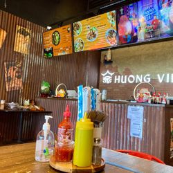 Huong Viet Vietnamese Cuisine - Huong Viet (interior)