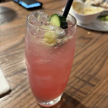 Elliot's Wood Fired Kitchen & Tap - Statey with blueberry flavor - Pizza Near Me - Pataskala, Ohio