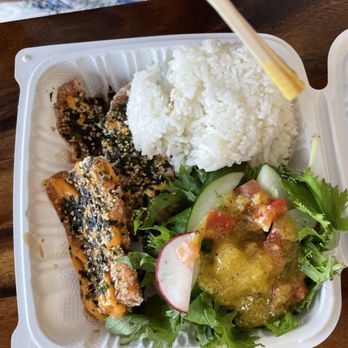 Monarch Poke - Crispy salmon - Hawaiian Near Me - Aiea, Hawaii