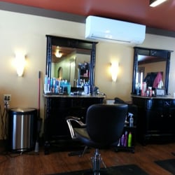 Ciao Bella Salon - Stations at salon
