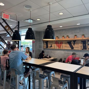 McDonald's - Burgers Near Me - Orlando, Florida McDonald's - Burgers Near Me - Orlando, Florida