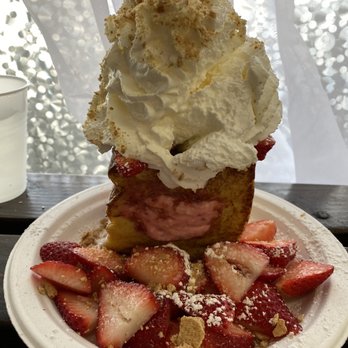 Button Up Cafe - Breakfast & Brunch Near Me - Pearl City, Hawaii Button Up Cafe - Breakfast & Brunch Near Me - Pearl City, Hawaii