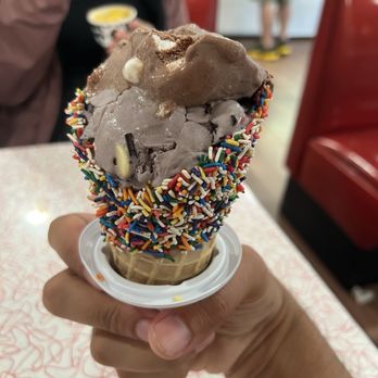 DEBORAH ANN’S SWEET SHOPPE - Updated February 2026 - 91 Photos & 109