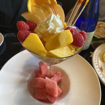 Nara Sushi - Mango/fruit dessert - Sushi Bars Near Me - Folsom, California