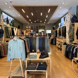 Fjällräven San Jose - Such a cool interior which meshes well with the Santana Row vibe