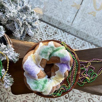 Lorraine's Bake Shop by null