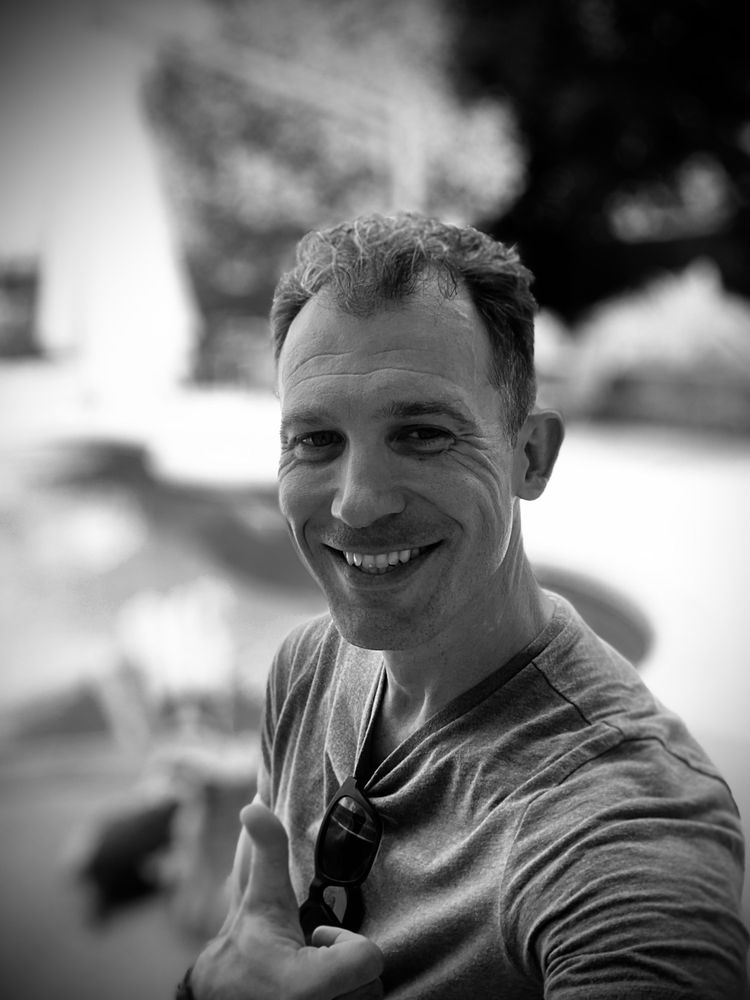 SCISSORS & SCOTCH Updated August 2024 32 Photos & 36 Reviews