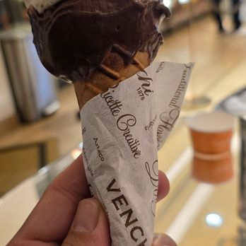 Venchi - Vanilla and chocolate - Chocolatiers & Shops Near Me - New York, New York Venchi - Vanilla and chocolate - Chocolatiers & Shops Near Me - New York, New York