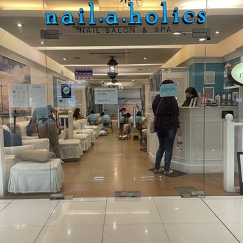 Nail-a-holics - Nail Salons Near Me - Mandaluyong, NCR