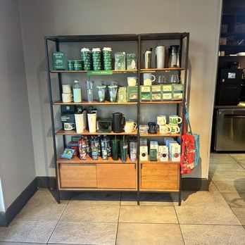 Starbucks - Coffee & Tea Near Me - Menlo Park, California Starbucks - Coffee & Tea Near Me - Menlo Park, California