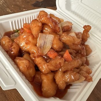 Tasty Gourmet - Sweet and sour chicken - Cantonese Near Me - Davis, California Tasty Gourmet - Sweet and sour chicken - Cantonese Near Me - Davis, California