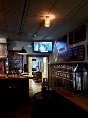 Ryleigh's Oyster by null