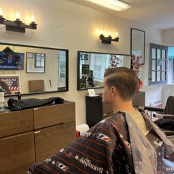 La Jolla Barber Shop - Gentlemen, classic hairstyle