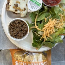L A Murph's Fine Cooking - Lunch special - taco salad meal