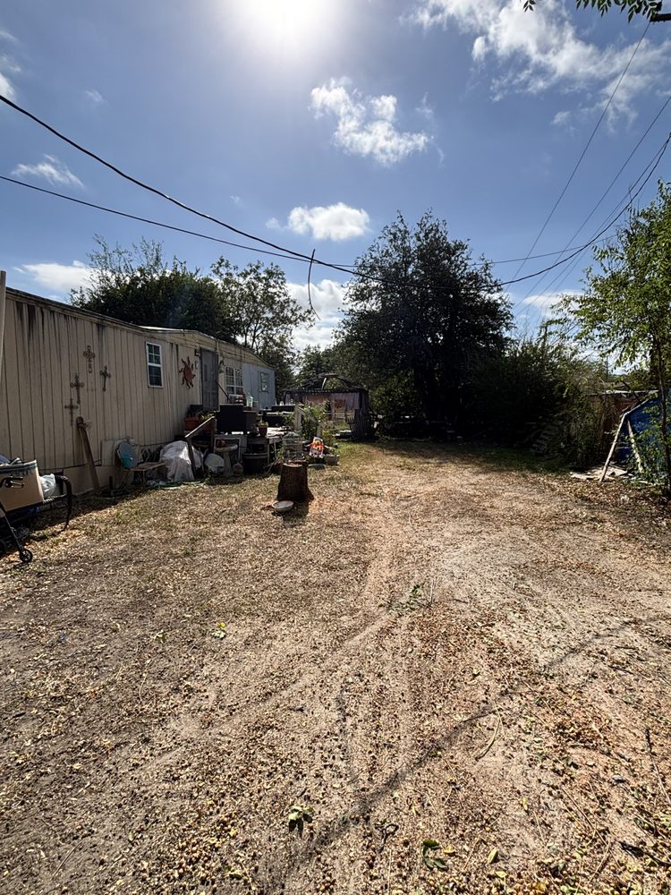 Slide of Pennys Handy Service