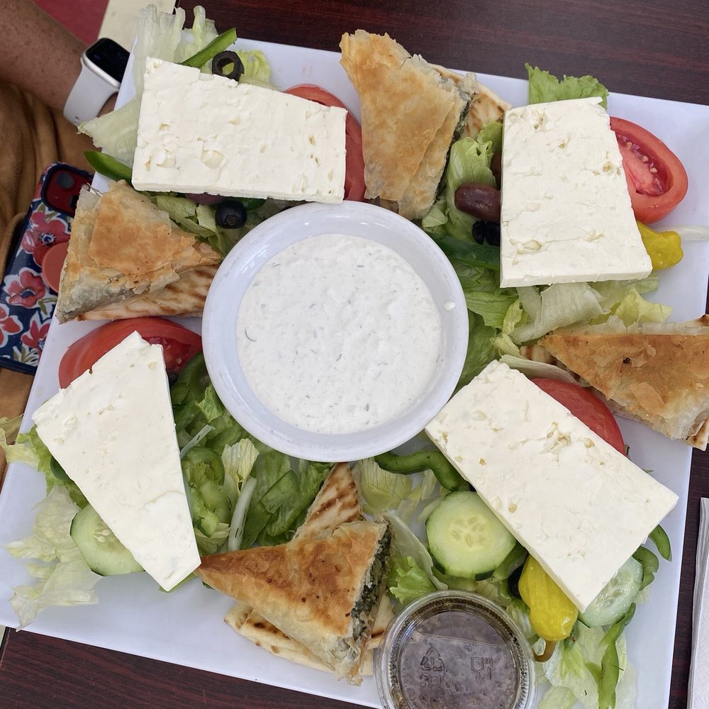 Bravo's Cafe and Grill - Spanakopita Deluxe - Cafes Near Me - Cookeville, Tennessee