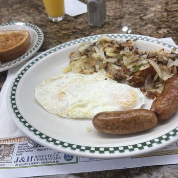 Americana Diner - Eggs - Diners Near Me - Shrewsbury, New Jersey