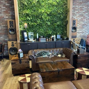Bakery Museum & Co - Cafes Near Me - Fairfax, Virginia