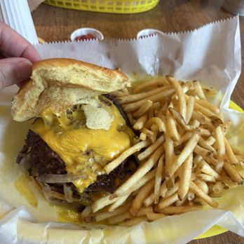 Moonlit Burgers - Classic double - Burgers Near Me - Sewickley, Pennsylvania