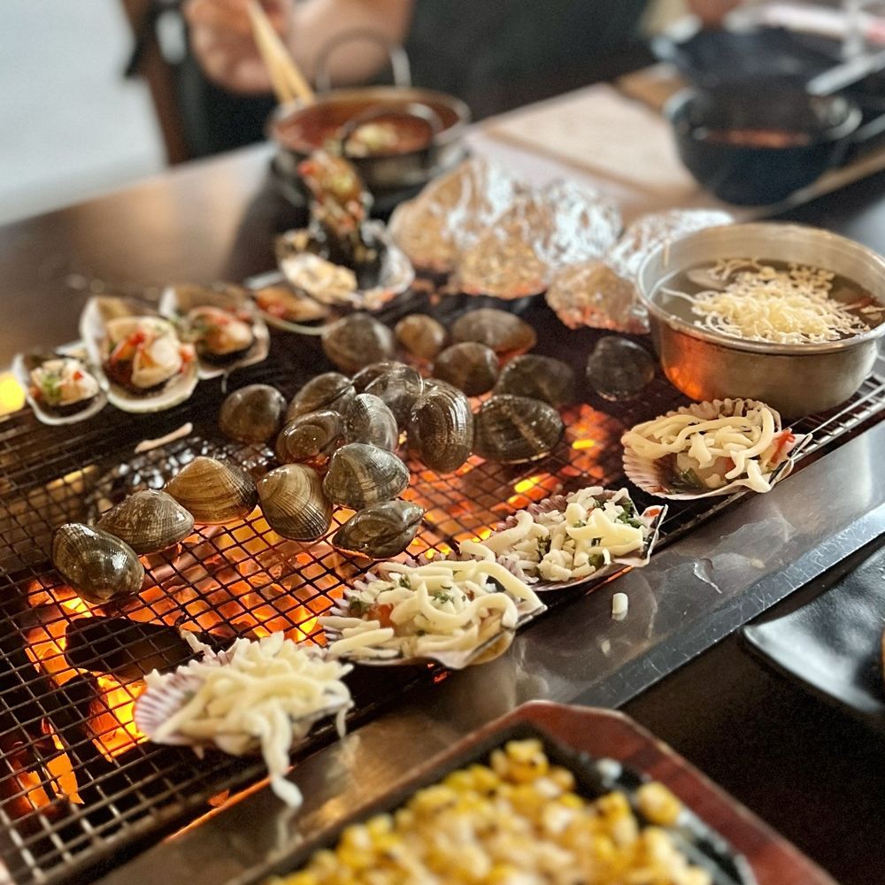 Burnin' Shell - Seafood Near Me - Los Angeles, California