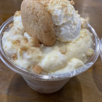 Red White & Que Smokehouse - Banana pudding - Barbeque Near Me - Green brook, New Jersey Red White & Que Smokehouse - Banana pudding - Barbeque Near Me - Green brook, New Jersey