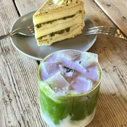 Pistacho Cake