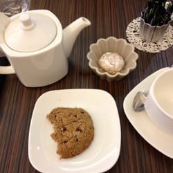 Aux Douces Heures - Cookie et petit macaron a l'amande