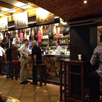 Bodegon Sarria - Lovely bar for pintxos or fabulous restaurant for full plates - Spanish Near Me - Pamplona, NA