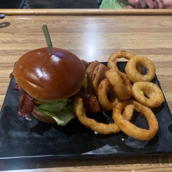 Casino Inn - Bacon cheeseburger with onion rings - Dive Bars Near Me - Alpine, California Casino Inn - Bacon cheeseburger with onion rings - Dive Bars Near Me - Alpine, California