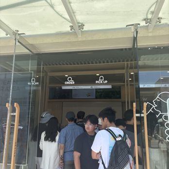 Heytea - Bubble Tea Near Me - Beverly Hills, California