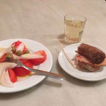 La Plata - Tapas/Small Plates Near Me - Barcelona, B La Plata - Tapas/Small Plates Near Me - Barcelona, B