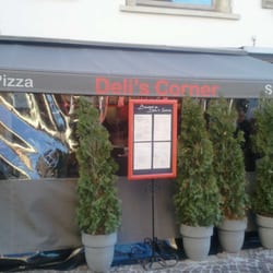 Deli's corner