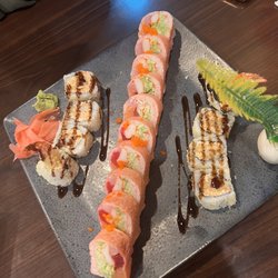 Teppan Fuji - Crunchy Roll and Pink Lady Roll
