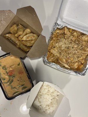 Molly's Thai Ban by null