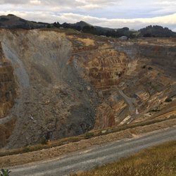 Martha Mine Pit Rim Walkway