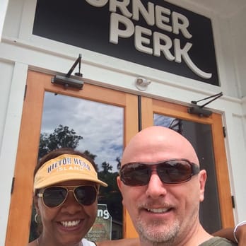Corner Perk - Cafes Near Me - Bluffton, South Carolina