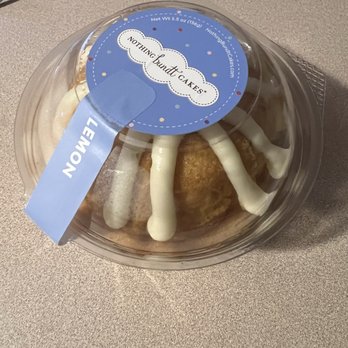 Nothing Bundt Cakes - Lemon Bundtlet - Bakeries Near Me - West Hartford, Connecticut