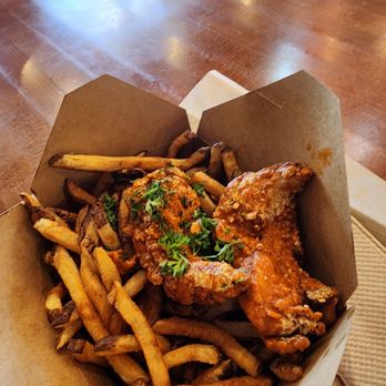 Hen & Heifer - Buffalo chicken tenders - American Near Me - Pomona, California Hen & Heifer - Buffalo chicken tenders - American Near Me - Pomona, California