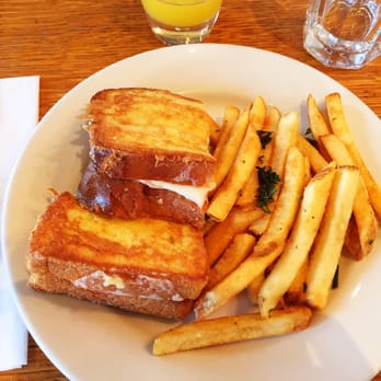 Aita - Monte Cristo - Italian Near Me - Brooklyn, New York