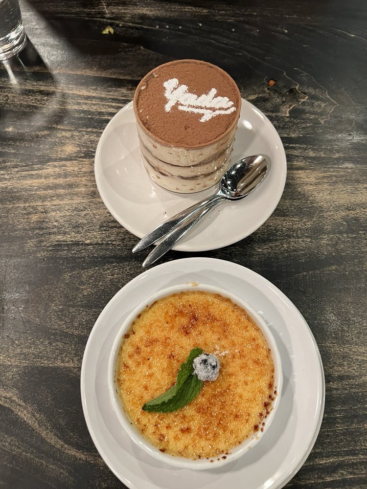 YADA ON FRANKLIN Updated May 2024 135 Photos & 133 Reviews 111