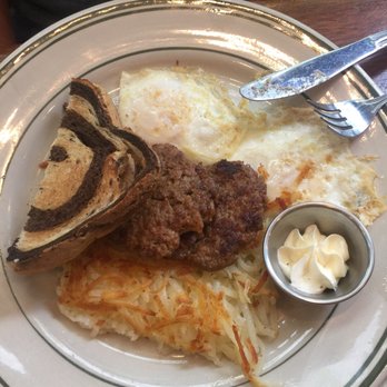 Ted's Bulletin Reston - Breakfast & Brunch Near Me - Reston, Virginia
