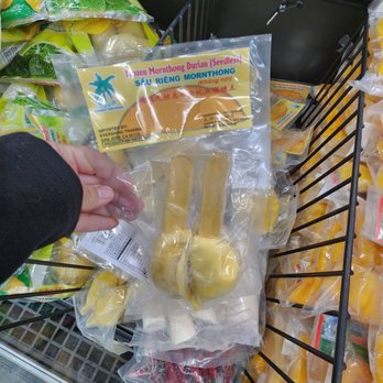 Dai Thanh Supermarket - Durian lilipop hahaha - International Grocery Near Me - San Jose, California